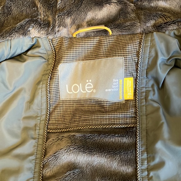LOLE Women’s Winter Jacket - Picture 15 of 16
